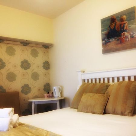 Prairie House - Boutique Townhouse Pensionat Salthill Exteriör bild